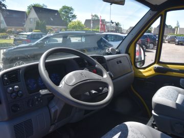 Peugeot Boxer 270 CS TDdi 2.5